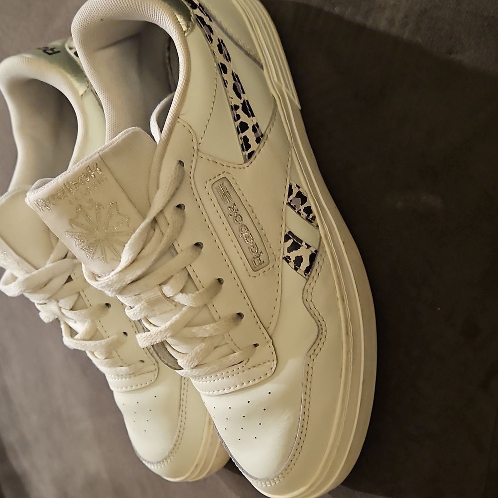 Reebok White Sneakers with Black Pattern